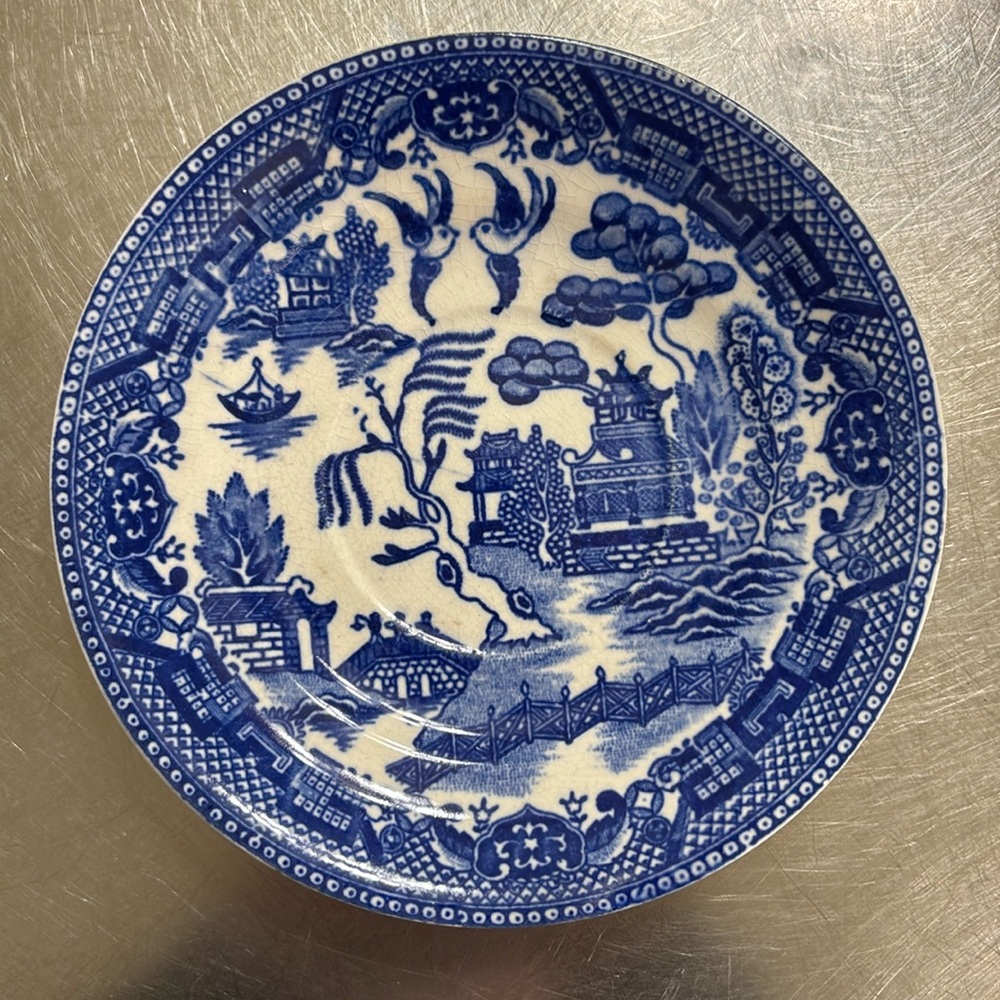 House of Blue Willow tea cup saucer